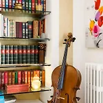 Arts And Music - Luxury *