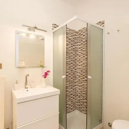 Arts And Music - Luxury * Ancona