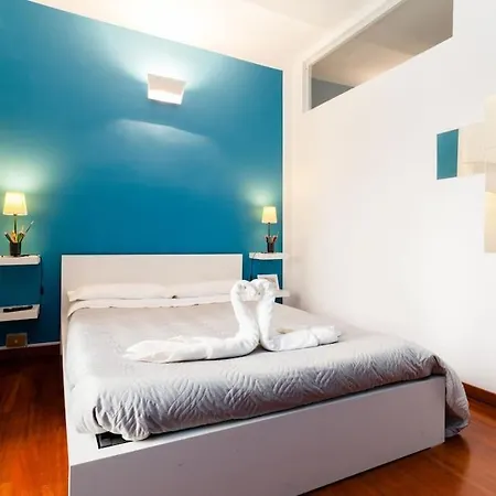 Arts And Music - Luxury * Ancona