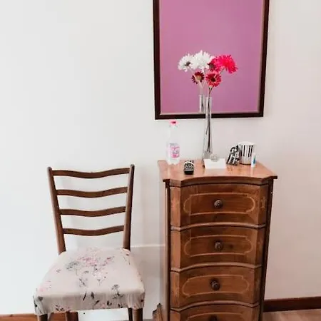 Arts And Music - Luxury * Ancona