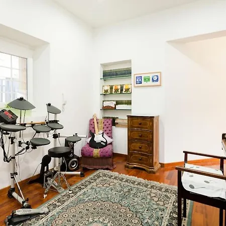 Arts And Music - Luxury *