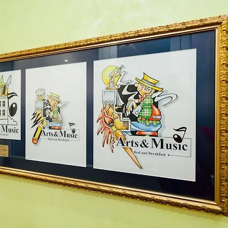 Arts And Music - Luxury * アンコーナ