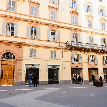 Arts And Music - Luxury Ancona