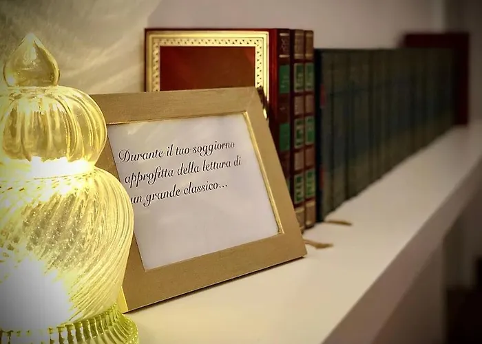 Arts And Music - Luxury * Ancona