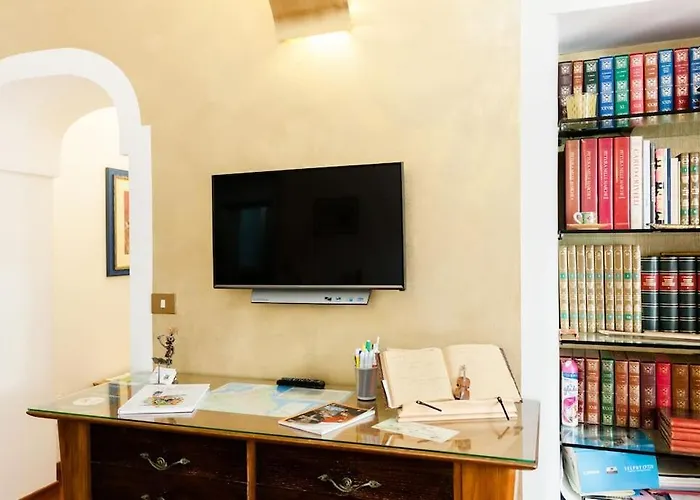 Arts And Music - Luxury Ancona