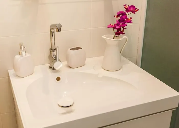 Arts And Music - Luxury