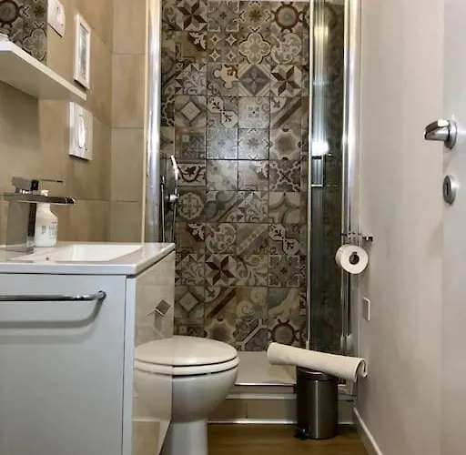 Arts And Music - Luxury Ancona